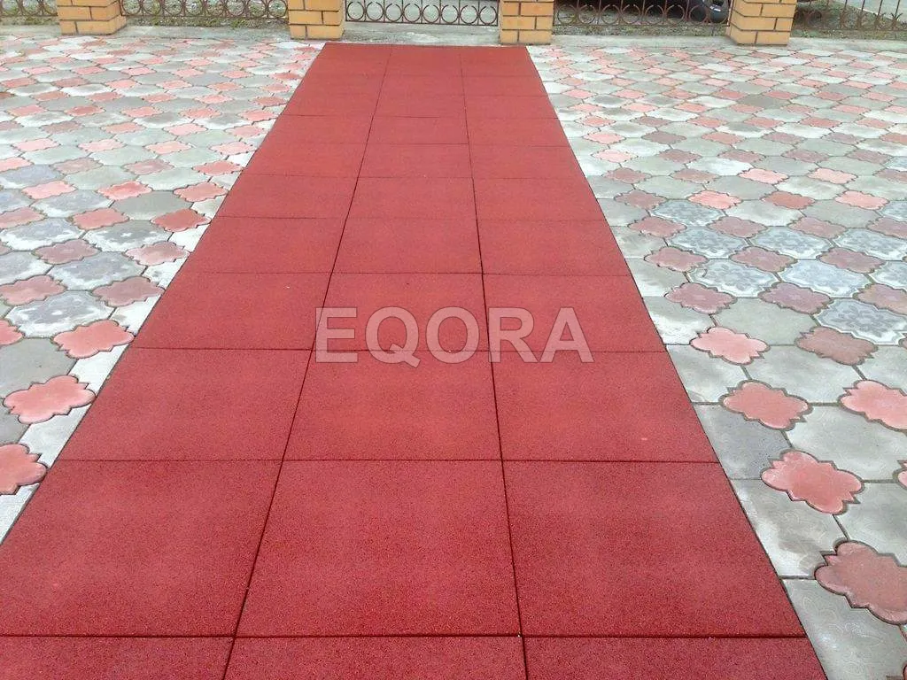 Резиновое покрытие для двора частного дома из резиновой крошки в Катайске