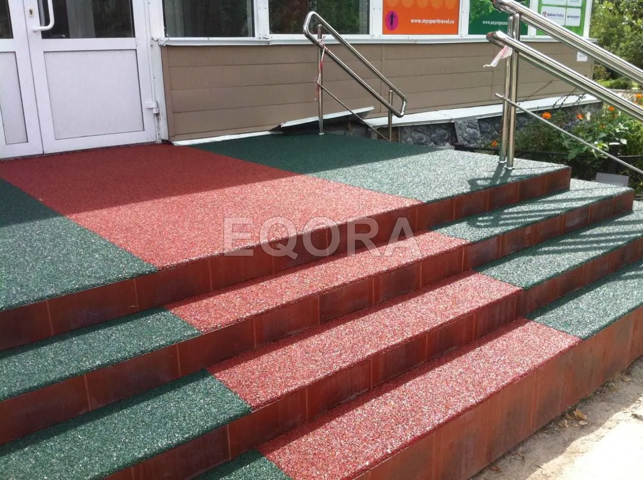 Резиновое покрытие на травмоопасные участки из резиновой крошки в Катайске